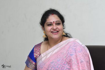 Raasi Interview About Lanka